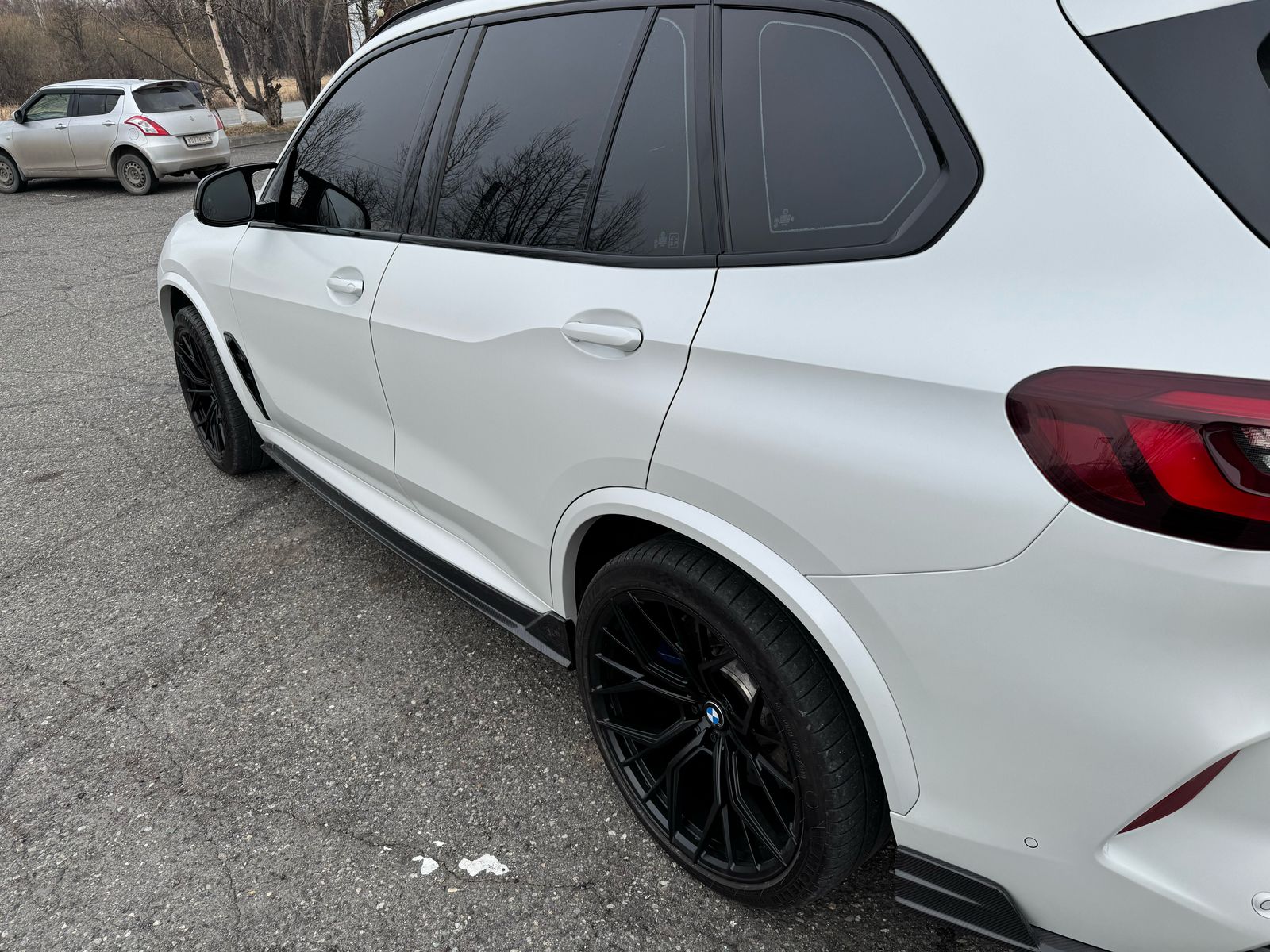 BMW X5M F95 на 22" кованых дисках нашего производства  фото 3